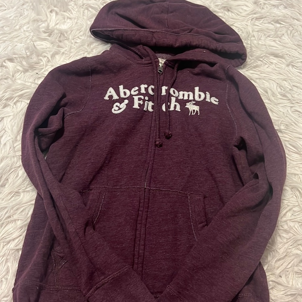 Abercrombie and fitch maroon zip up